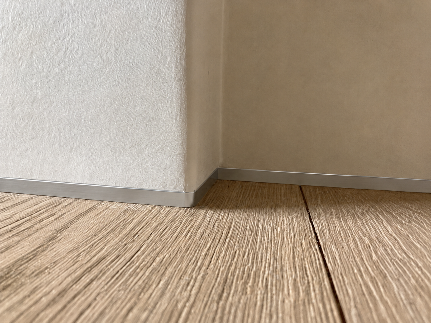 Plintprofiel negatief 6/8 – Brut & Primer schilderklaar